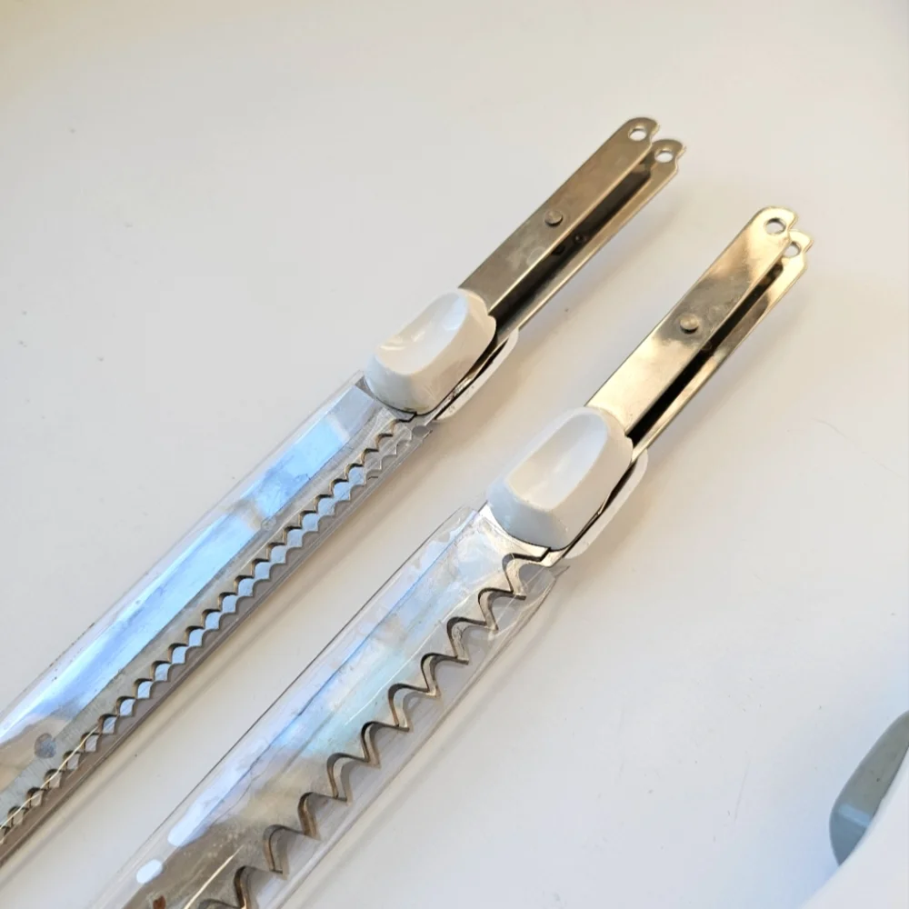 Farberware Electric Carving Knife FSEK100 150W 2 Stainless Steel Blade Set